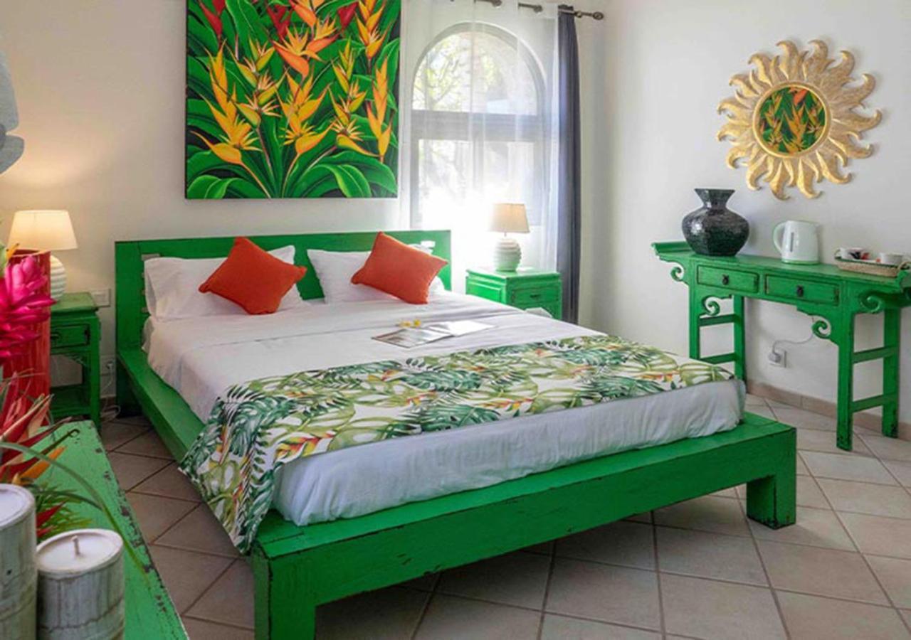 Hacienda Plaza Hotel Pereybere Beach Екстериор снимка