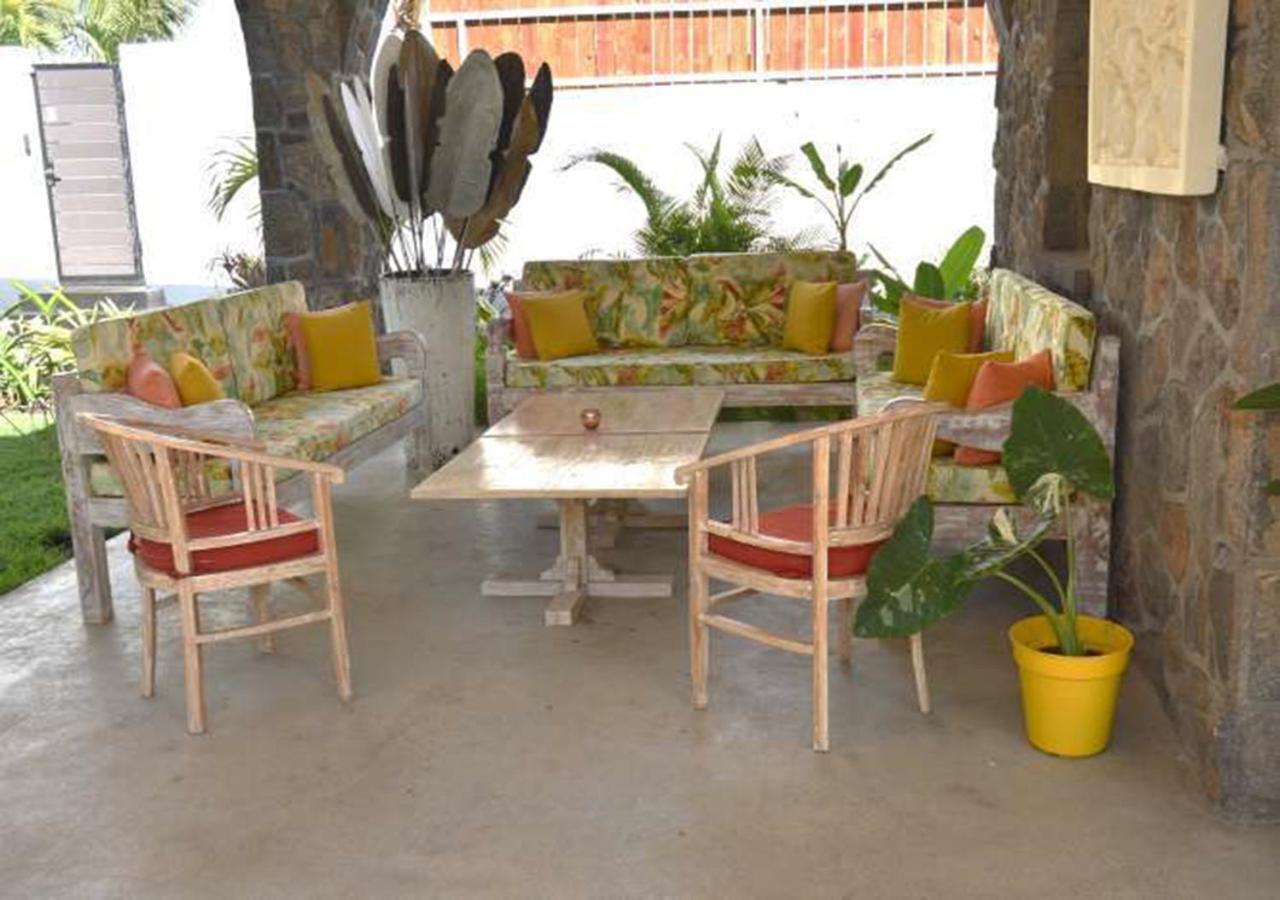 Hacienda Plaza Hotel Pereybere Beach Екстериор снимка