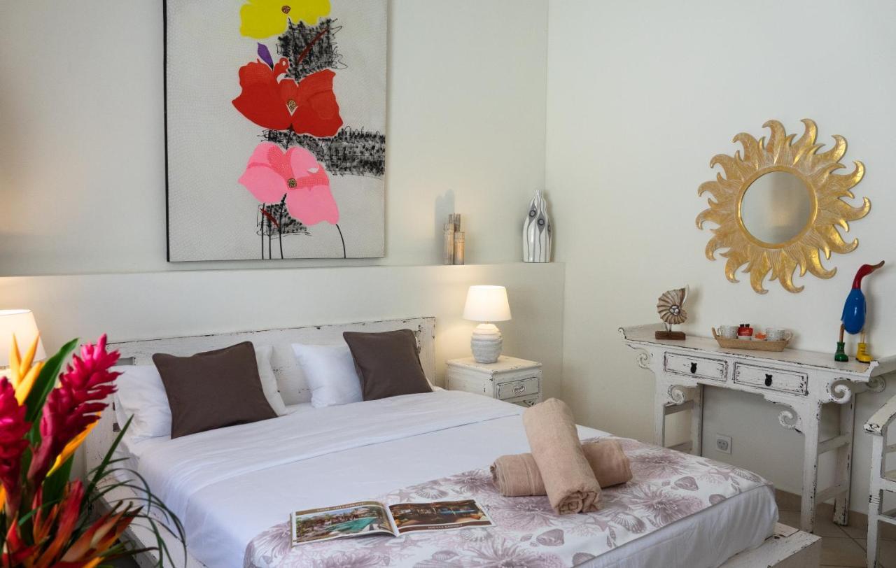 Hacienda Plaza Hotel Pereybere Beach Екстериор снимка